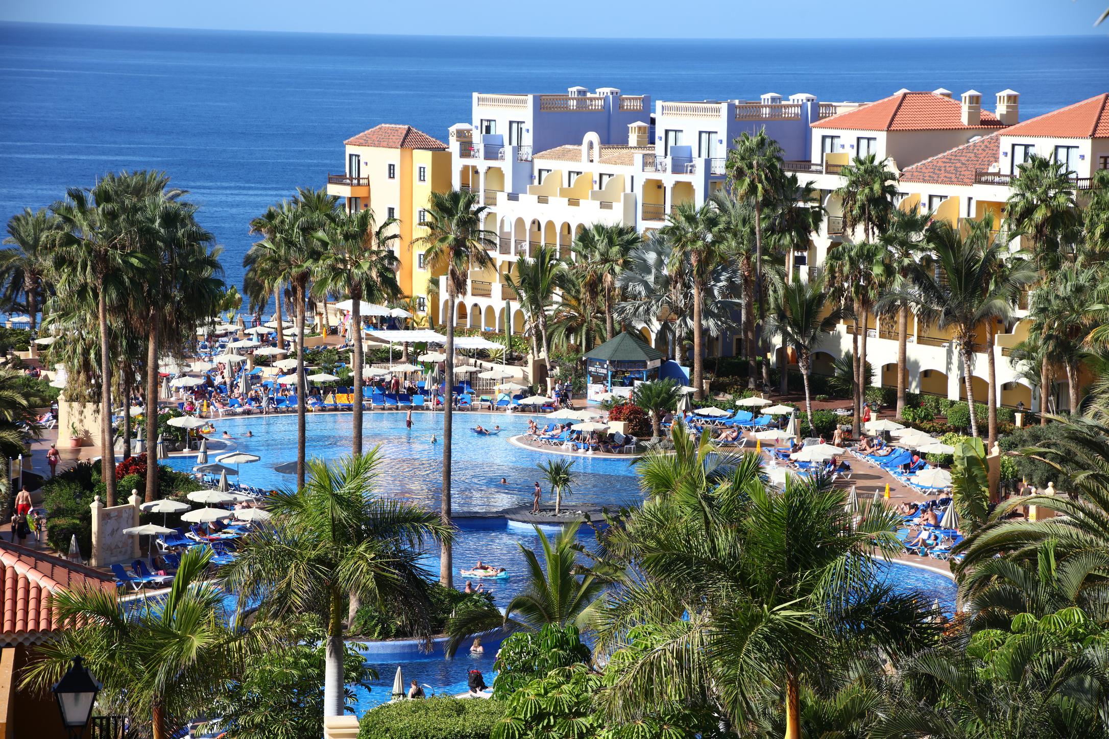 ホテル Bahia Principe Sunlight Costa Adeje エクステリア 写真