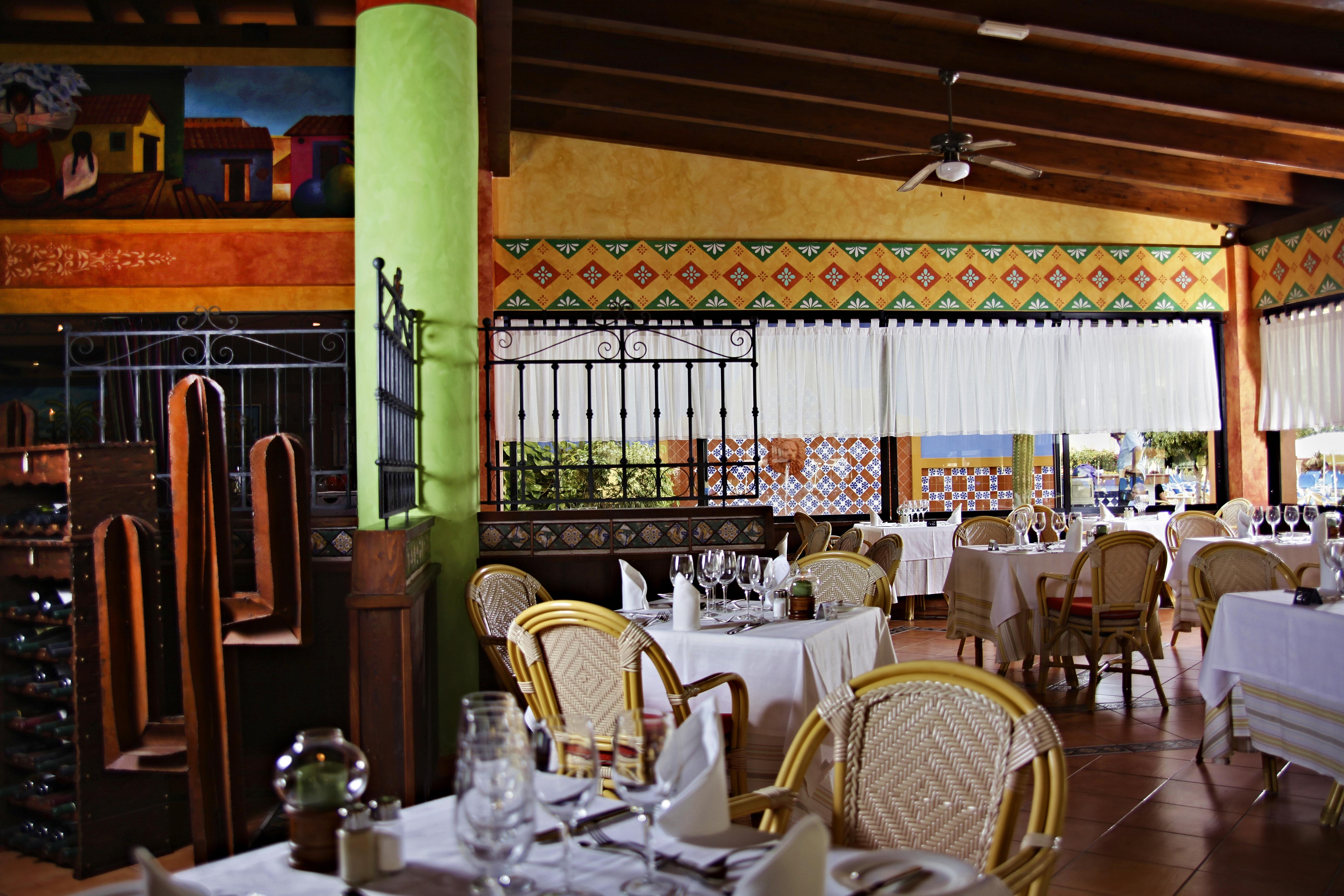 ホテル Bahia Principe Sunlight Costa Adeje エクステリア 写真