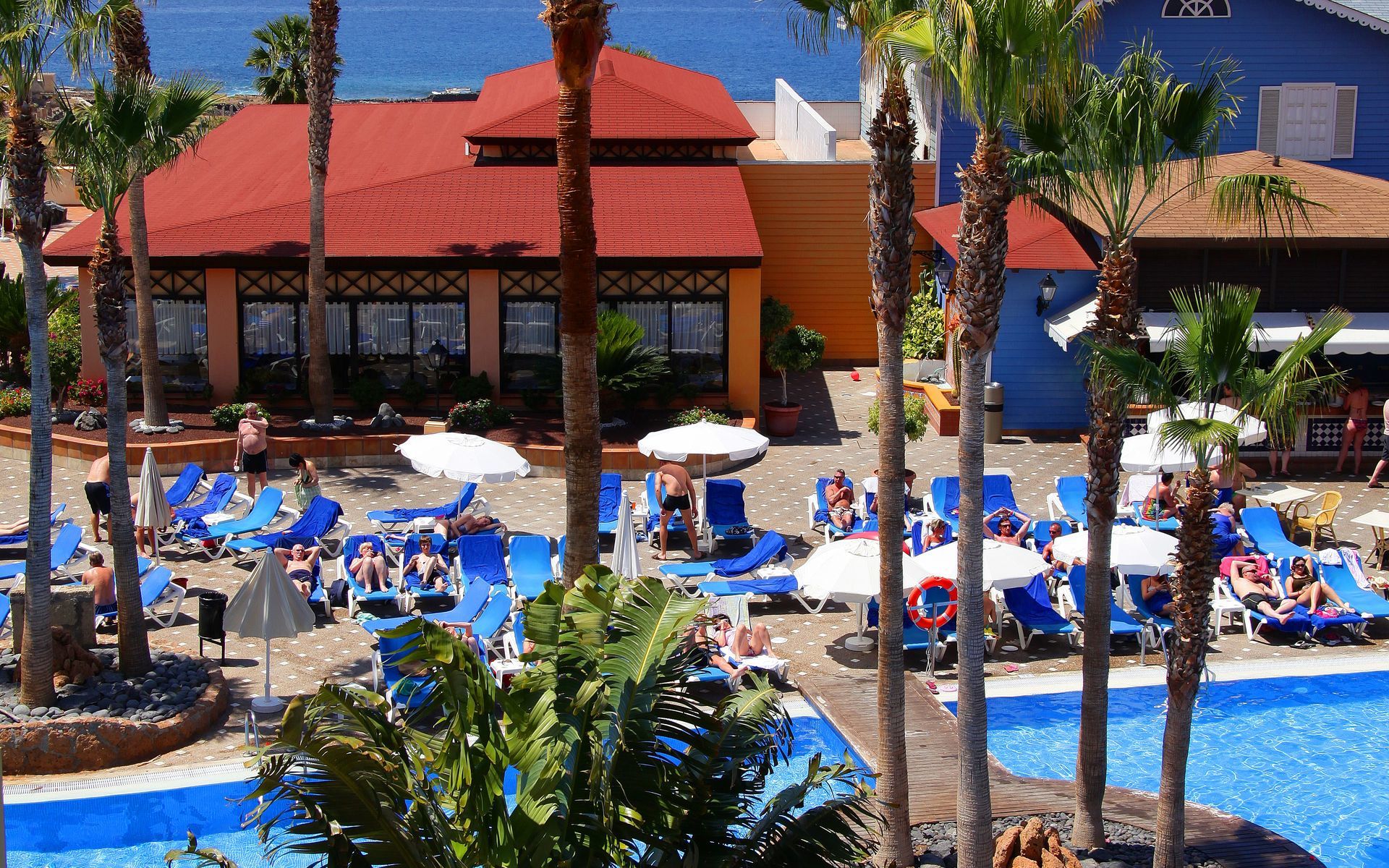 ホテル Bahia Principe Sunlight Costa Adeje エクステリア 写真